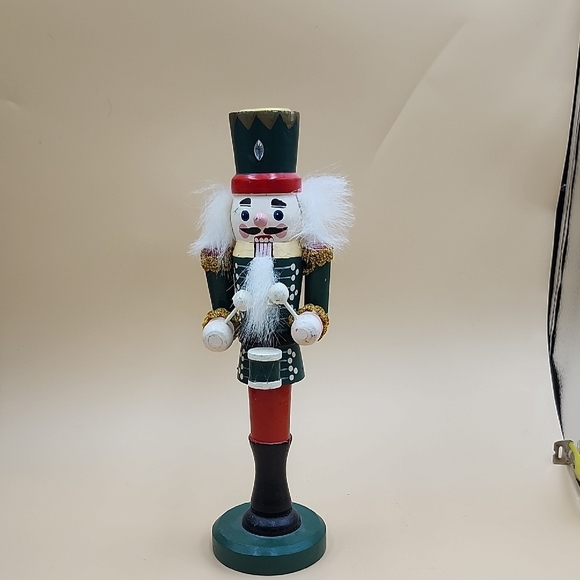 Classic Green Nutcracker Figurine taper candle holder 10" - Picture 1 of 8